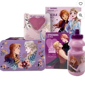Valentine’s Day Frozen 2 Tin Box gift Set.